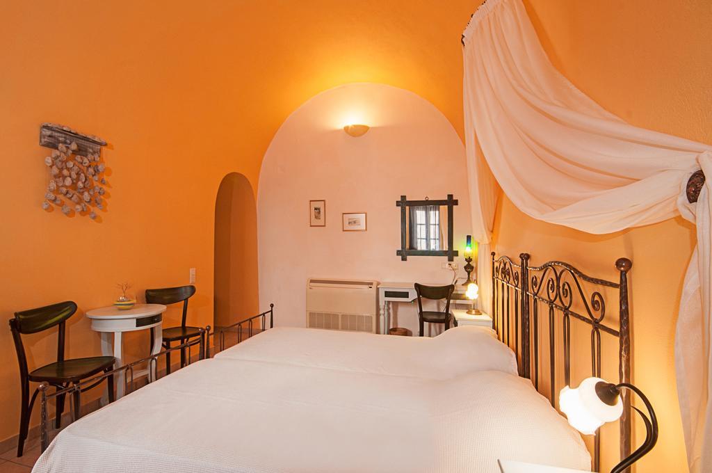 Donna'S House Santorini Hotell Pýrgos Eksteriør bilde